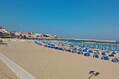 La spiaggia della Chiaia, collegata con navetta gratuita. 